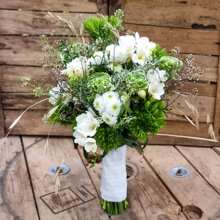 Ranuncolo Pom Pom IglooDianthus Green TrickFreesia RosmarinumFillers Ranuncolo Pom Pom IglooDianthus Green TrickFreesia RosmarinumFillers