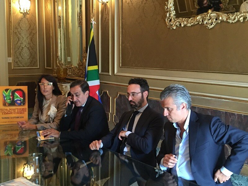 "South Africa & Wine Festival", la cultura e le tradizioni sudafricane l'1 e 2 ottobre a Taormina "South Africa & Wine Festival", la cultura e le tradizioni sudafricane l'1 e 2 ottobre a Taormina