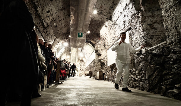 Al Monastero dei Benedettini di Catania il 9 e 10 maggio "Ulisse all'inferno", spettacolo itinerante con Angelo D'Agosta
