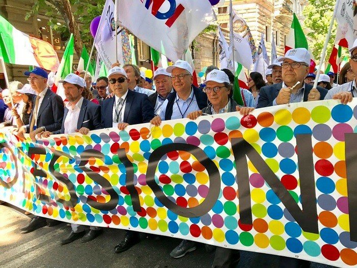 Giusto compenso, in piazza a Roma anche gli Ordini etnei di Ingegneri ed Architetti