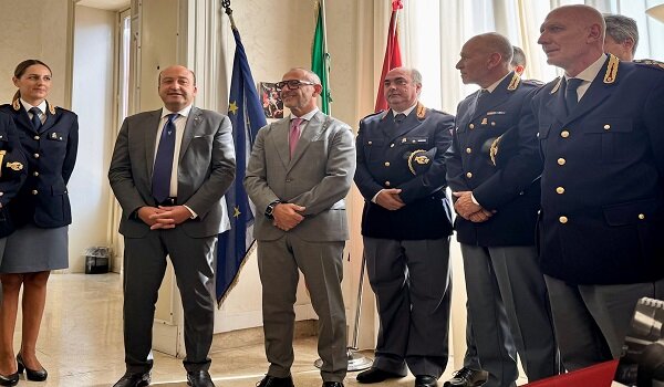 Visita del Prefetto in Questura, incontro con il Questore e i funzionari della Polizia di Stato