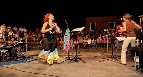 Al Castello Ursino di Catania in scena il variegato universo femminile siciliano con &ldquo;Fimmine e Fimminazze"