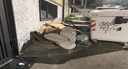 “Borgo-Sanzio”, ripulita discarica in via Calatabiano, consigliere Orazio Grasso: "Resta il problema delle discariche abusive" “Borgo-Sanzio”, ripulita discarica in via Calatabiano, consigliere Orazio Grasso: "Resta il problema delle discariche abusive"
