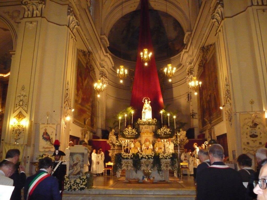 Catania citt&agrave; carmelitana inizia la solenne "Quindicina di Ossequi"