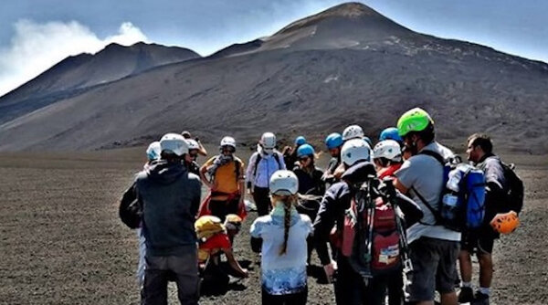 Escursioni e soggiorno sull’Etna, esperienza unica per chi va in Sicilia Escursioni e soggiorno sull’Etna, esperienza unica per chi va in Sicilia