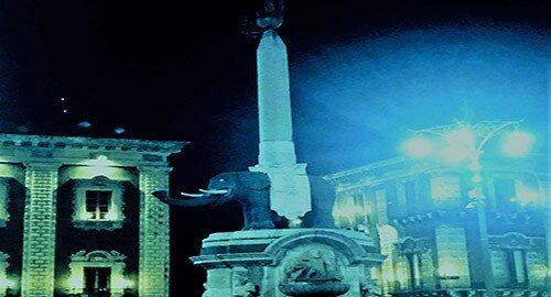 Programma Erasmus, ieri il Liotru si &egrave; tinto di blu