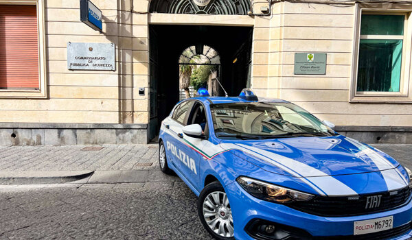 Scoperto dalla Polizia di Stato autonoleggio abusivo ad Acireale, sanzionato il gestore per 12 mila euro