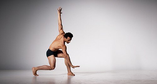 Il 3 Settembre a Nicolosi “Tributo a Lucio Dalla” della ESCompany, coreografie di Erika Spagnolo e guest star Amilcar Moret Gonzales Il 3 Settembre a Nicolosi “Tributo a Lucio Dalla” della ESCompany, coreografie di Erika Spagnolo e guest star Amilcar Moret Gonzales