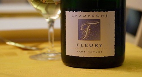 Lo straordinario mondo dello champagne di Morgane Fleury raccontato l'8 agosto a Monaci delle Terre Nere Lo straordinario mondo dello champagne di Morgane Fleury raccontato l'8 agosto a Monaci delle Terre Nere
