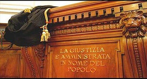 giustizia-scranno-1288566465.jpg