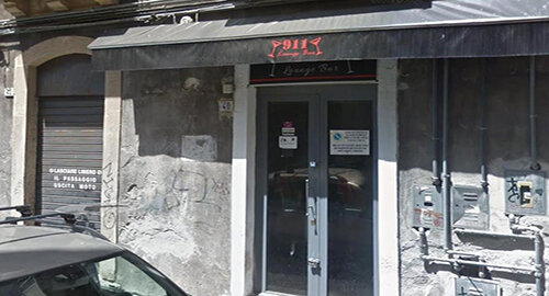 Pronto intervento della Polizia in un pub del Centro storico aperto per un compleanno, sanzionati titolare e i nove presenti, chiuso il locale