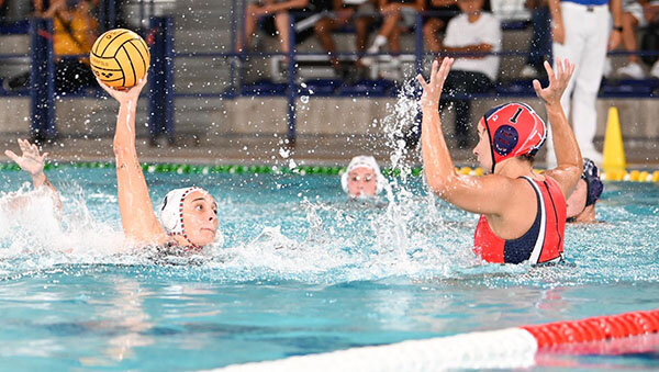 A1 donne, Ekipe Orizzonte all'esordio stagionale batte 23-2 il Cosenza alla piscina di Nesima