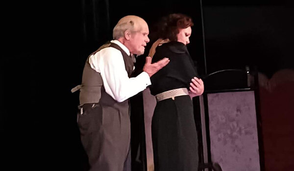 Dal "Mitoff Catania Festival" al Teatro Arcolbaleno di Roma Ennio Coltorti racconta l'anima di "Pirandello Segreto" Dal "Mitoff Catania Festival" al Teatro Arcolbaleno di Roma Ennio Coltorti racconta l'anima di "Pirandello Segreto"