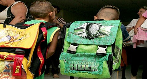 bambini-primo-giorno-di-scuola-407609895.jpg