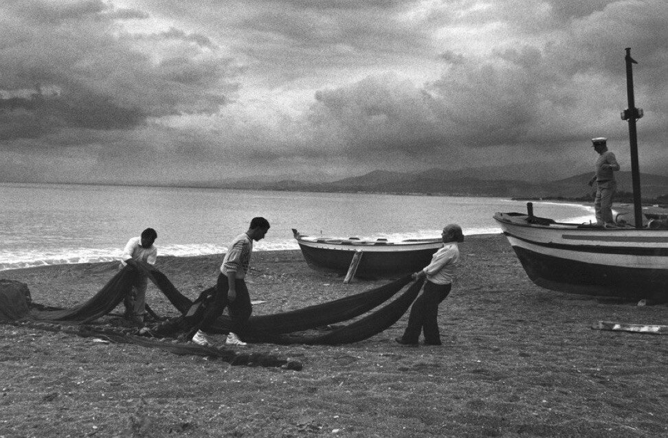 &ldquo;Attorno ai tre mari&rdquo;, mostra fotografica di Giuseppe Leone, al "Faro" di Marina di Ragusa