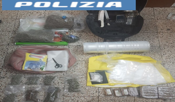 Casa di spaccio a conduzione familiare, arrestati dalla Polizia di Stato due fratelli per detenzione di un ingente quantitativo di droga