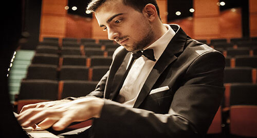 Al Massimo Bellini di Catania omaggio a Beethoven con la Settima Sinfonia e il Terzo Concerto per pianoforte