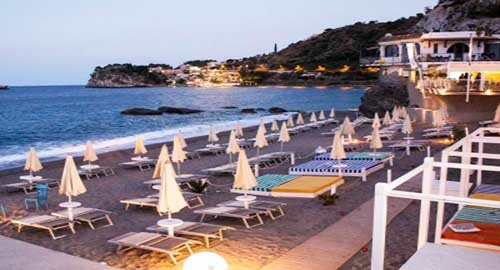 Lo storico Lido Stockholm nuovo beach club del San Domenico Palace Hotel di Taormina