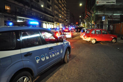 Lite in piazza Spirito Santo tra cittadini bengalesi, intervento della Polizia per sedare i dissapori