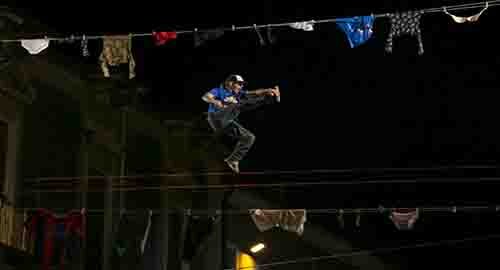 "Red Bull Airlines 2016", l'8 ottobre a Catania si sfideranno i migliori slackliner al mondo sospesi a sette metri d’altezza "Red Bull Airlines 2016", l'8 ottobre a Catania si sfideranno i migliori slackliner al mondo sospesi a sette metri d’altezza