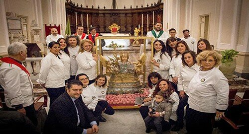 Consegnato il Busto di Sant&rsquo;Agata in Cake Design nella Chiesa Sant&rsquo;Agata La Vetere