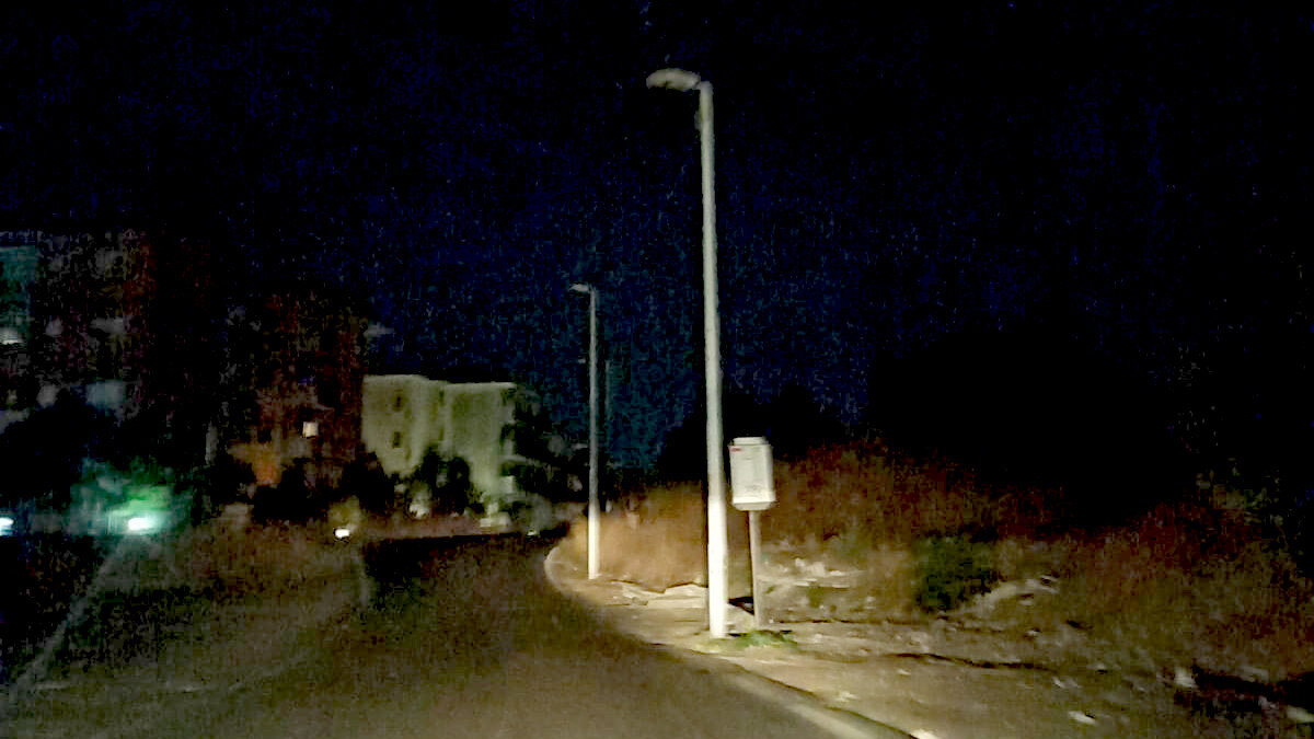 Viale Benedetto Croce e via Ota al buio Viale Benedetto Croce e via Ota al buio