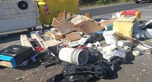 Rifiuti, via libera a conferire in altre discariche, sindaco Pogliese: "Soluzione finale sono i termovalorizzatori"