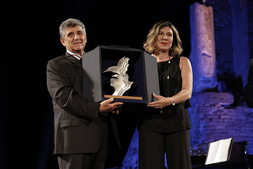 taormina-flm-fest-2018-foto-21-luglio-2018-pietro-bartolo-medico-e-laura-mancuso-pres--fondazione-angelo-darrigo-362800847.jpg