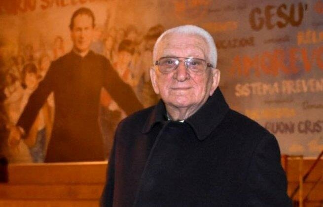 A San Cristoforo i Salesiani festeggiano i 100 anni di don Rodolfo Di Mauro
