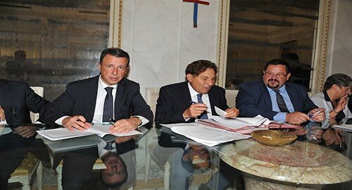 Sicilia, siglato accordo con ENI per il Porto rifugio di Gela, per il Governatore Crocetta: "Scelta fortemente condivisa, fondamentale per sviluppo citt&agrave;"