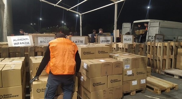27^ Giornata Nazionale della Colletta Alimentare, raccolte in Sicilia, da 1.140 supermercati, 455 tonnellate di cibo in un solo giorno