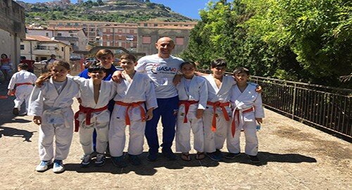 Judo, la Basaki di Ragusa conquista otto medaglie a Enna, per Lorenzo Licitra, neo campione regionale Esordienti, pass per i nazionali di Roma