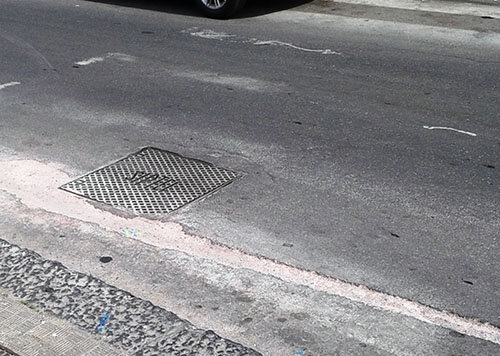 posa-fibra-ottica-e-strisce-pedonali-cancellate-nella-iv-municipalita-1076671855.jpg