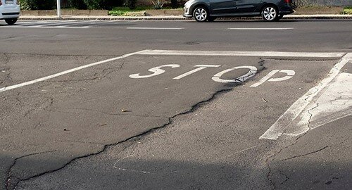 Nella IV Municipalità strade colabrodo, invito del consigliere Erio Buceti all'Amministrazione ad intervenire Nella IV Municipalità strade colabrodo, invito del consigliere Erio Buceti all'Amministrazione ad intervenire