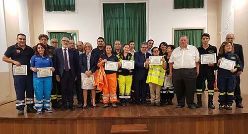Consegnati dal sindaco gli attestati di benemerenza ai volontari di Protezione Civile