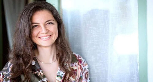 Oggi e domani a Catania, per il "Festival MediterrArt&egrave;", in scena "Didone Pop" di Beatrice Monroy e Luana Rondinelli