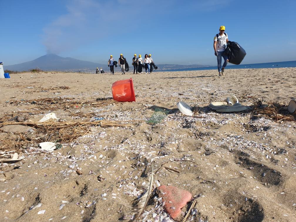 Campagna nazionale Legambiente: “Puliamo il mondo” il 27 settembre Riserva Fiume Simeto Campagna nazionale Legambiente: “Puliamo il mondo” il 27 settembre Riserva Fiume Simeto