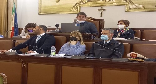Consiglio comunale convocato il 13 settembre, trattazione urgente proroga scadenza Tari e fusione Catania Rete Gas - Sidra