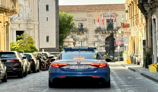 Tre veicoli rubati restituiti ad Acireale dalla Polizia di Stato ai legittimi proprietari