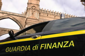 guardia-di-finanza-300x199-656836609.jpg