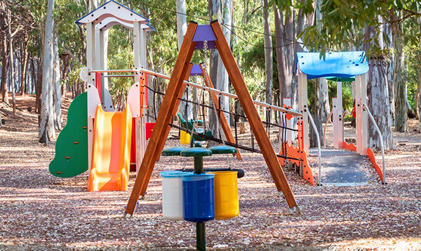 Politiche per l'ambiente, aperto il parco giochi inclusivo al Boschetto della Plaia