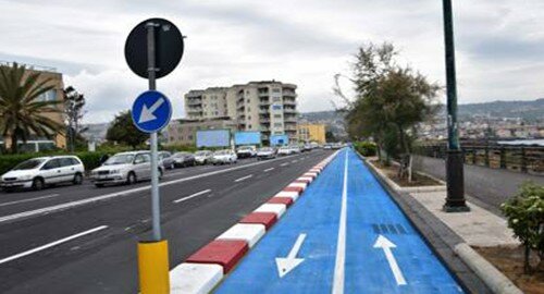 Piste ciclabili, pedoni, marciapiedi, a Catania ed altrove: polemiche e schermaglie... Piste ciclabili, pedoni, marciapiedi, a Catania ed altrove: polemiche e schermaglie...
