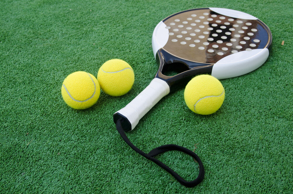 Padel, ecco le 10 cose da sapere sullo sport pi&ugrave; trendy del momento