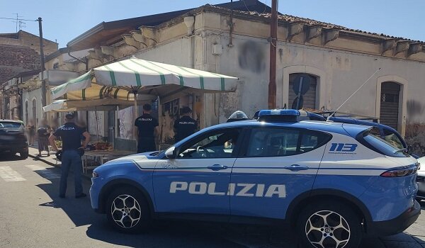 Polizia di Stato: a Nesima sequestrati 175 kg di prodotti ortofrutticoli non tracciabili