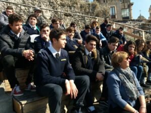 studenti-eredia-duca-degli-abruzzi-1-300x225-1550038159.jpg