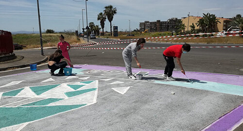 Il progetto "Strada per Gioco" del circolo Legambiente entra nella fase operativa con l'intervento street-art su emergenza climatica Il progetto "Strada per Gioco" del circolo Legambiente entra nella fase operativa con l'intervento street-art su emergenza climatica