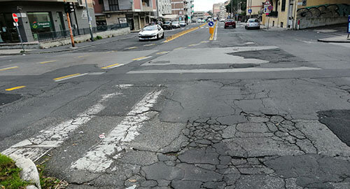 Manto stradale di via Milo e via D&rsquo;Angi&ograve;, nel III municipio, da recuperare
