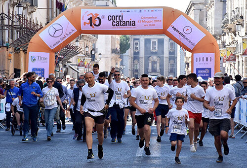 partenza-corri-catania-018-1460031018.jpg