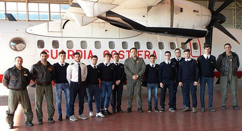 Guardia Costiera, attivit&agrave; operativa del 2&deg; Nucleo Aereo e progetto "Alternanza Scuola-Lavoro"