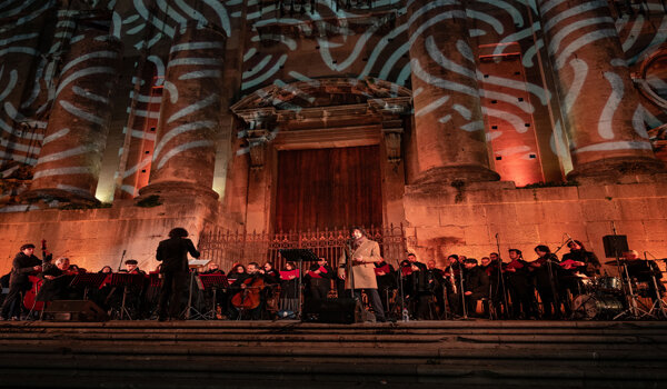 Tutti in "Piazza grande" a Catania con il Coro Lirico Siciliano per l'omaggio a Lucio Dalla Tutti in "Piazza grande" a Catania con il Coro Lirico Siciliano per l'omaggio a Lucio Dalla